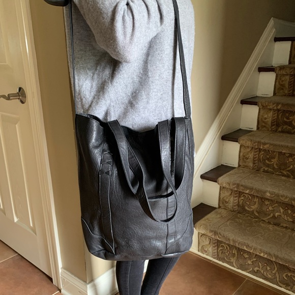 ✨FRYE Soft Leather Large Tote Crossbody - Picture 16 of 16